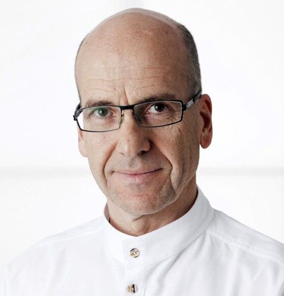 Лекар ревматолог Стефан Иванов